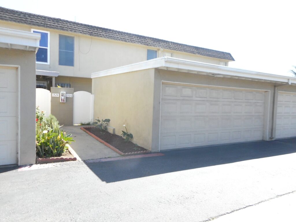 TRUST SALE – TUSTIN