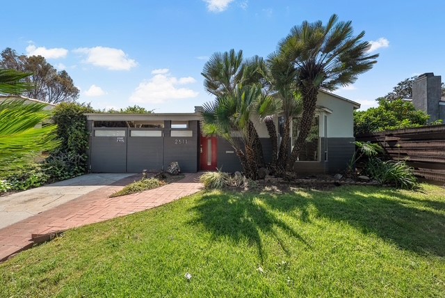 TRUST SALE  –  WEST LOS ANGELES  –  AVAILABLE